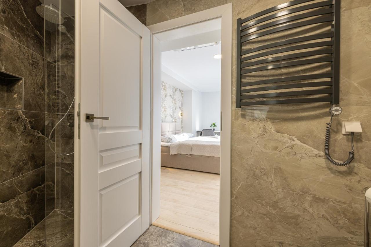 Dharma Stay Apartamentai Su Terasa Ir Vaizdu I Miesta Telšiai Extérieur photo
