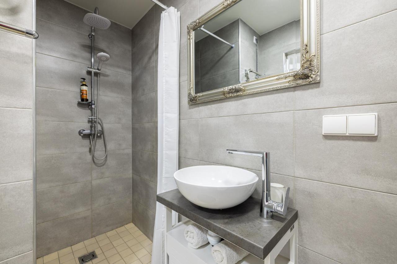 Dharma Stay Apartamentai Su Terasa Ir Vaizdu I Miesta Telšiai Extérieur photo