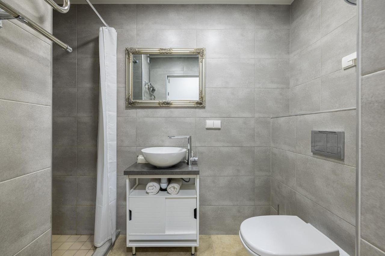 Dharma Stay Apartamentai Su Terasa Ir Vaizdu I Miesta Telšiai Extérieur photo