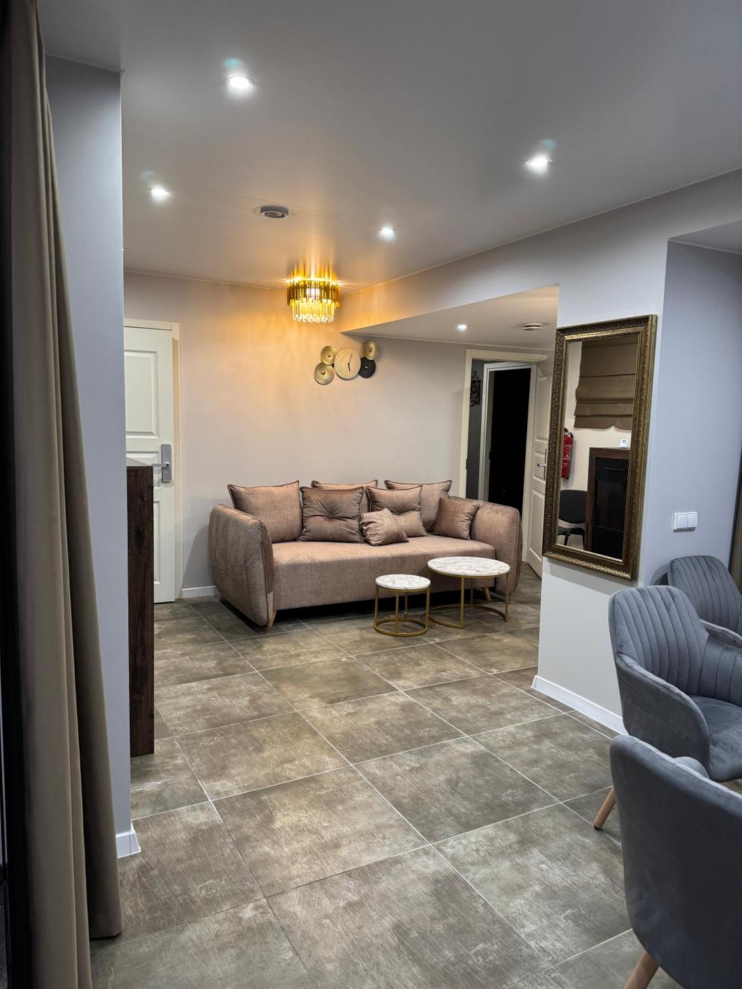 Dharma Stay Apartamentai Su Terasa Ir Vaizdu I Miesta Telšiai Extérieur photo